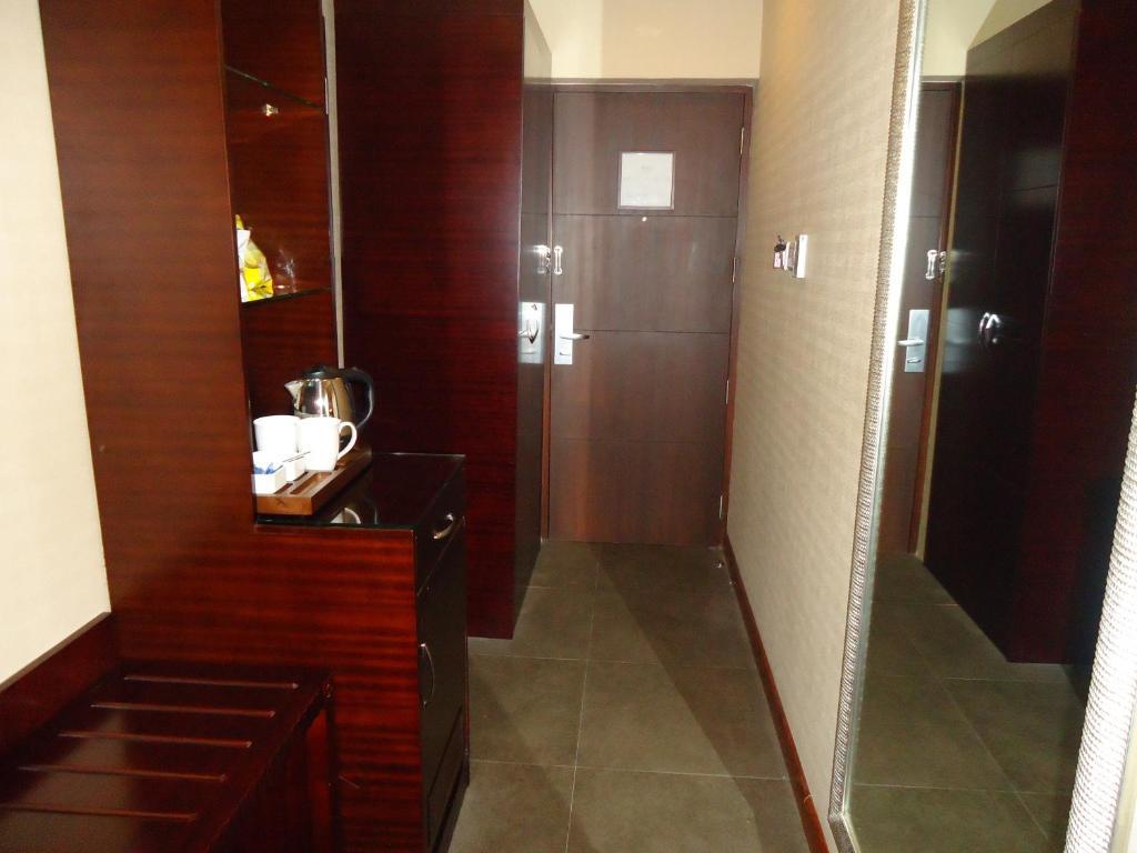 The Metroplace Hotels Inside Ascendas It Park Taramani Chennai Room photo
