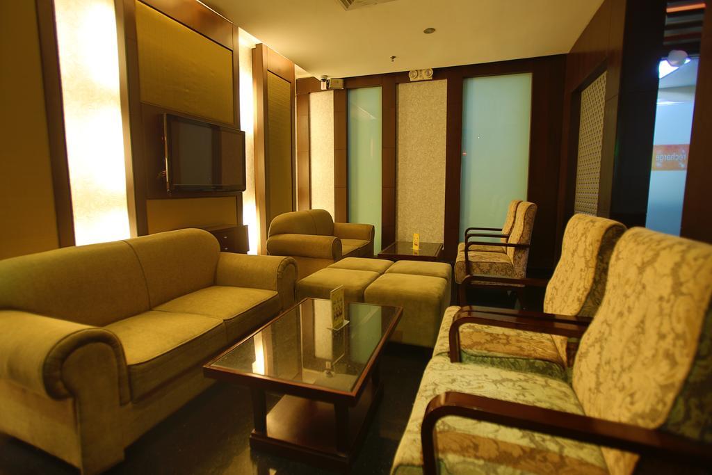 The Metroplace Hotels Inside Ascendas It Park Taramani Chennai Exterior photo